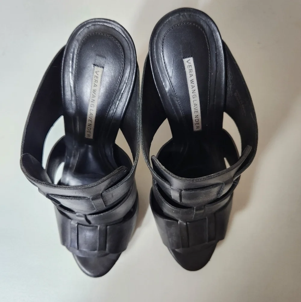 Vera Wang Lavender Black Leather Strappy Peep Toe Platform Block Heels-Size 8.5
